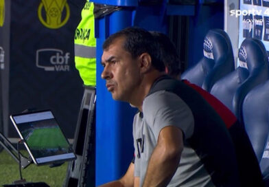 Carille está livre no mercado de treinadores