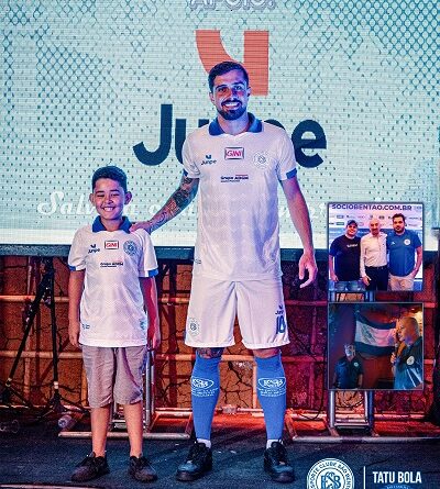 A segunda pele do Azulão