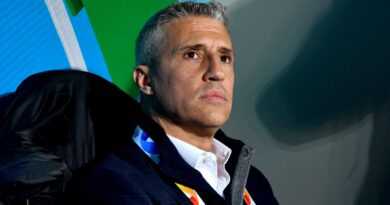 São Paulo define saída de Hernán Crespo