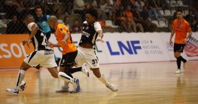 LNF, Carlos Barbosa vence Corinthians de virada